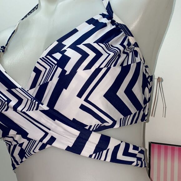 🔥🏖VICTORIA SECRET  swimsuit  just top 34DD push-up  New #7 - Picture 3 of 10